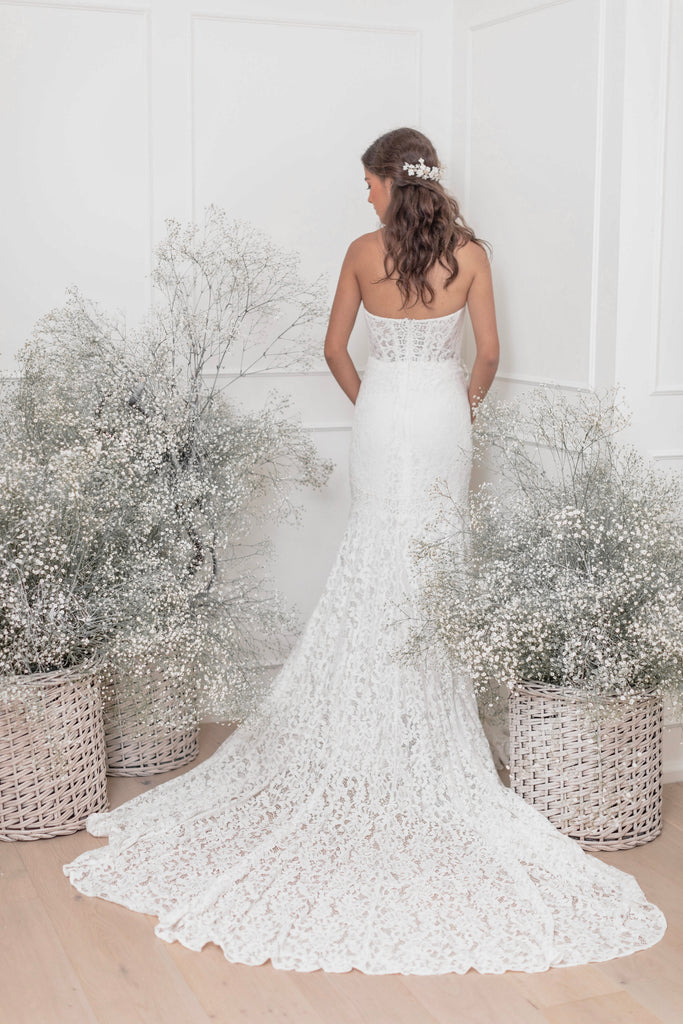 Barbara - Tul e Blanc Sample Sale